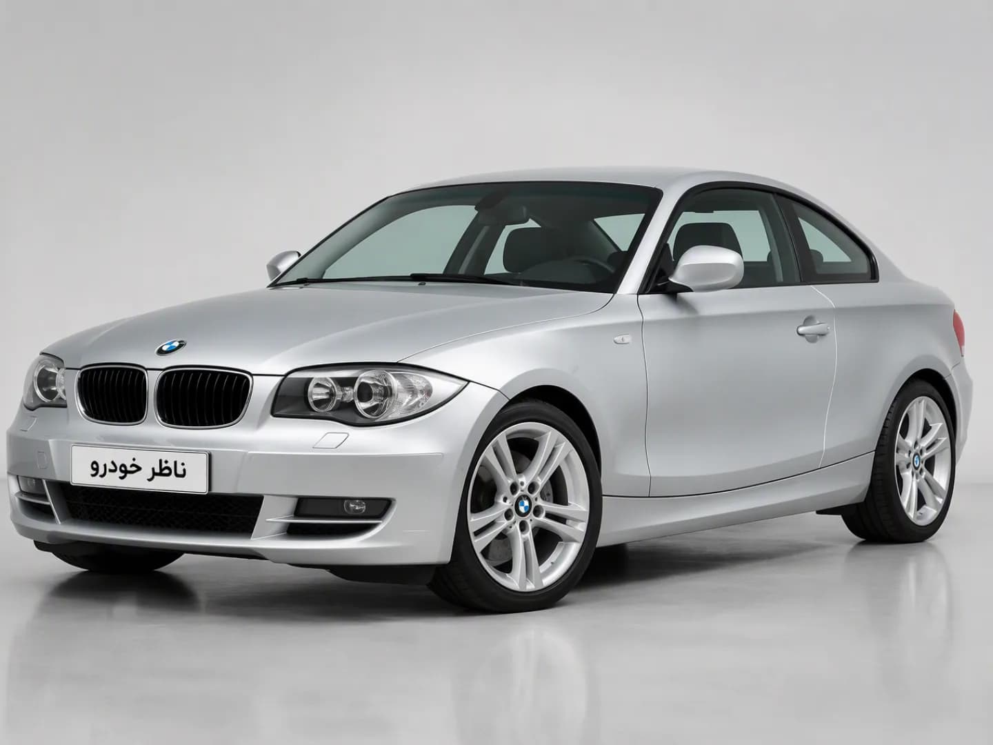 سهرخ جلو بی ام و سری 1 کوپه 125i سال 2008 - 2010