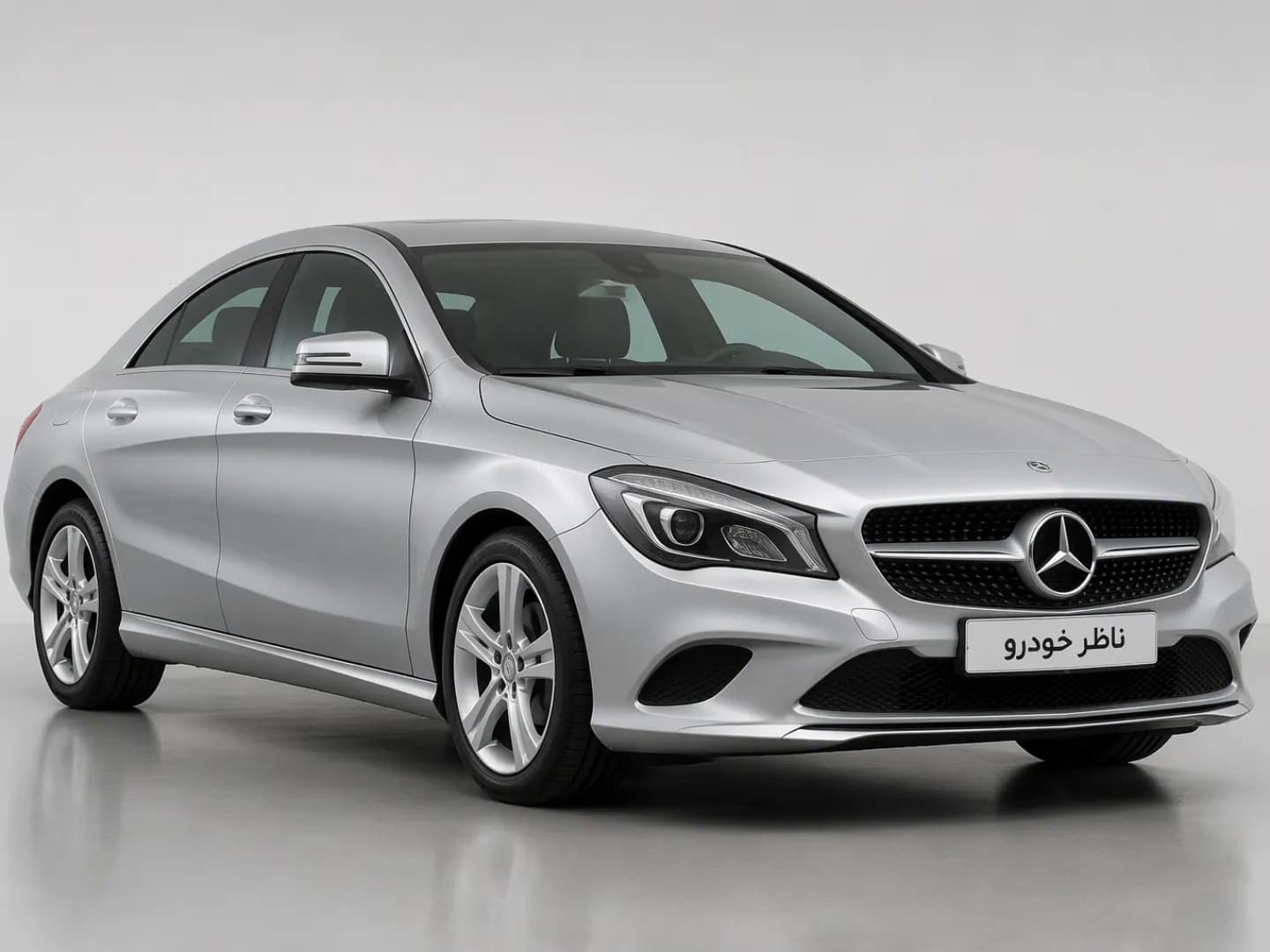 سهرخ جلو بنز کلاس CLA CLA200 سال 2014 - 2017
